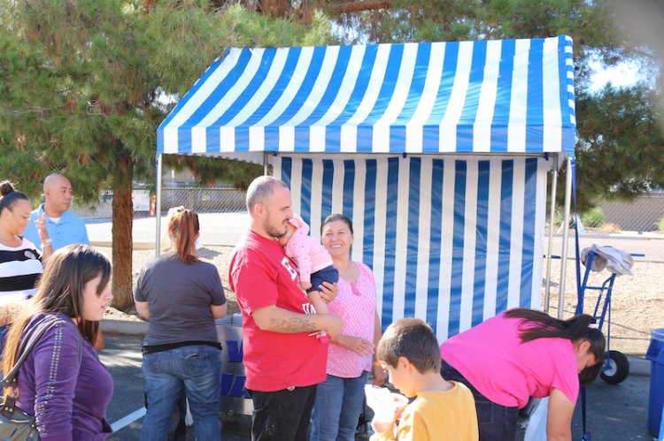 Carnival Booth (Blue and White)