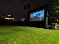 Inflatable Movie Screen - 16ft x 9ft Includes Attendant